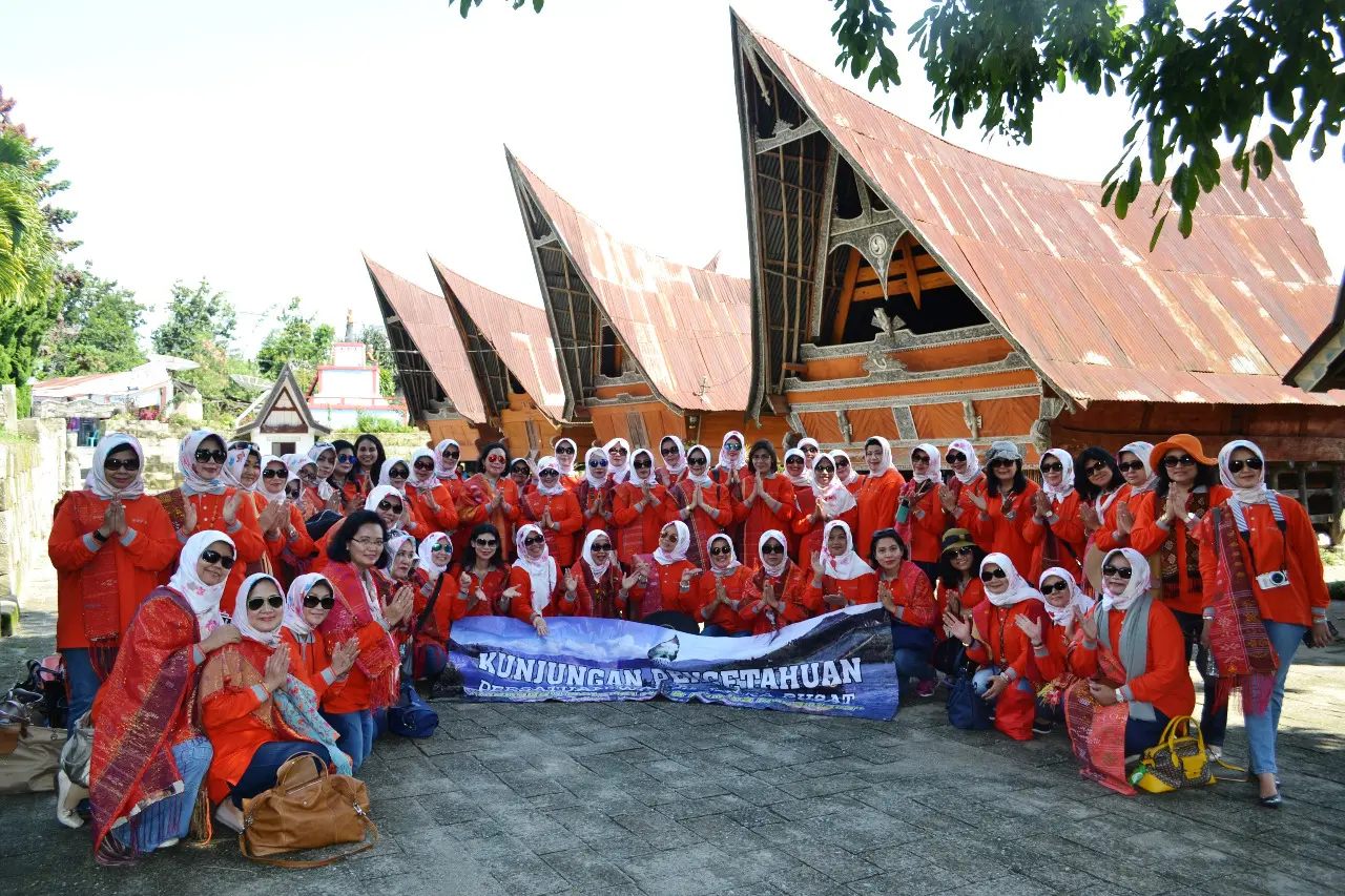 paket wisata medan