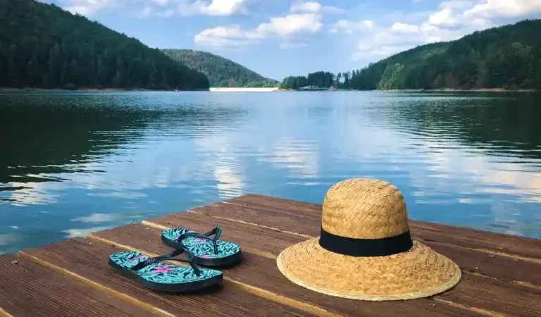 10 Tips Liburan ke Danau Toba Tanpa Ribet