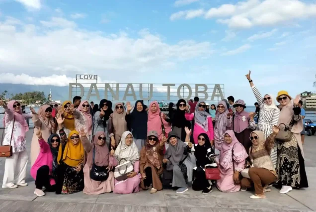 tour danau toba 3 hari 2 malam