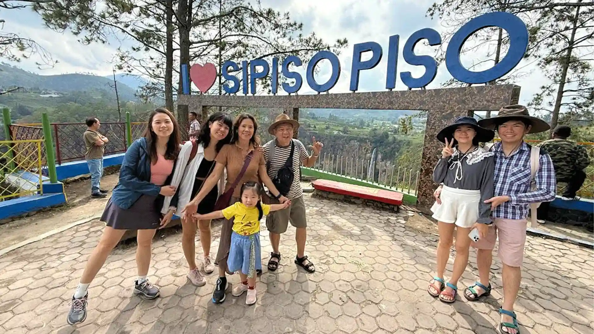 tour danau toba dari medan